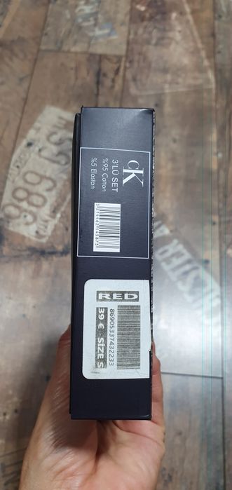 Komplet bielizny damskiej czerwony bawełna top bokserki stringi S