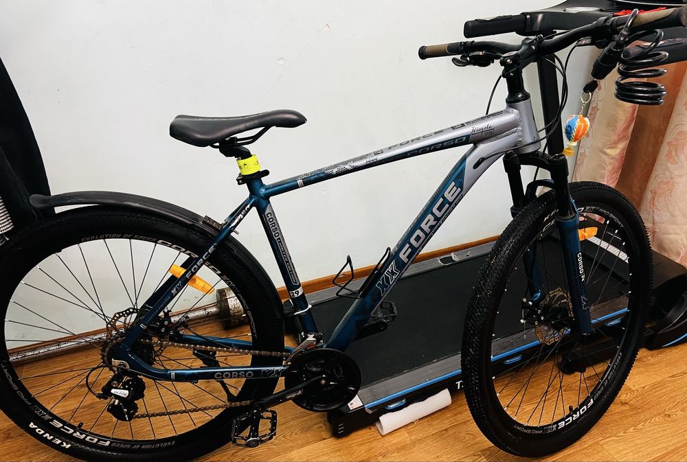 Продам свій спортивний велосипед.