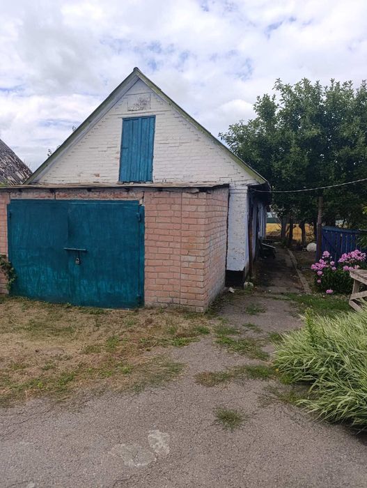 Продаж будинку в селі Озерна!