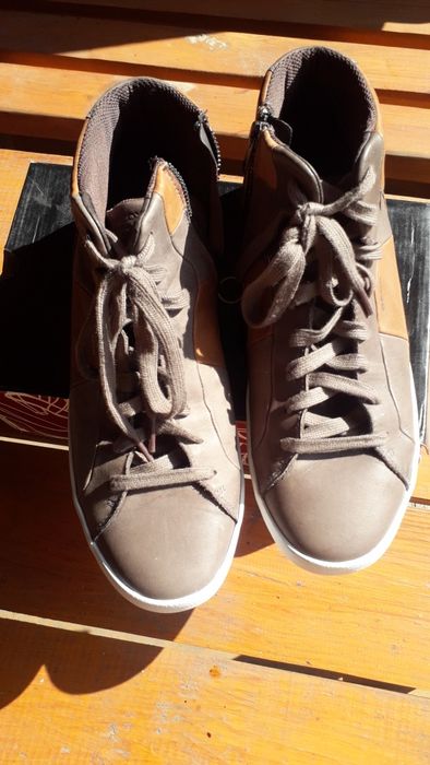 GEOX Стан нових, кросівки 42 розмір