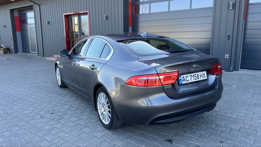 Jaguar XE 2015 2.0 Дизель