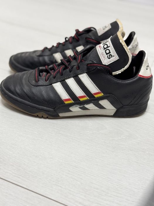 Футзалки Adidas Attacker Goal