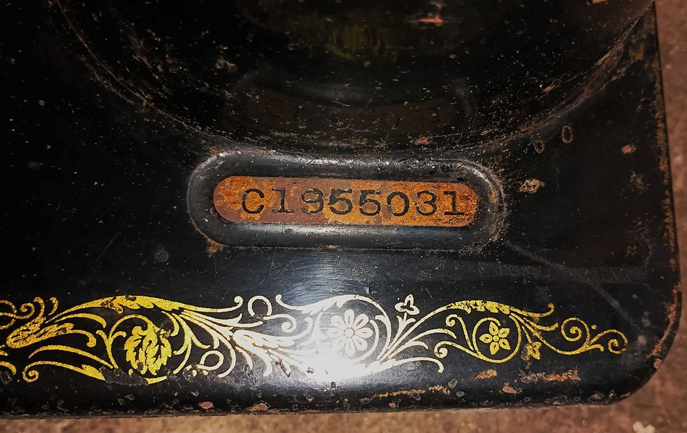 maszyna SINGER + pełen zestaw części napędu elektrycznego