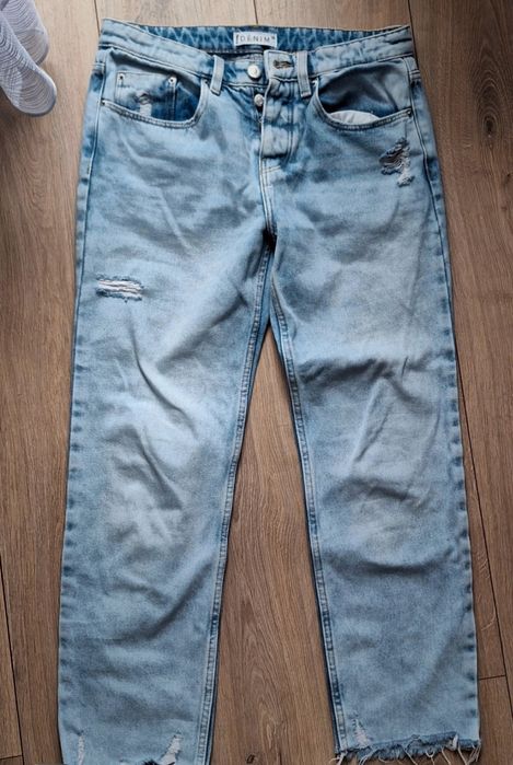 Spodnie S jeans modne