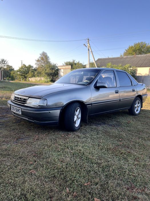 Opel vectra А, Опель