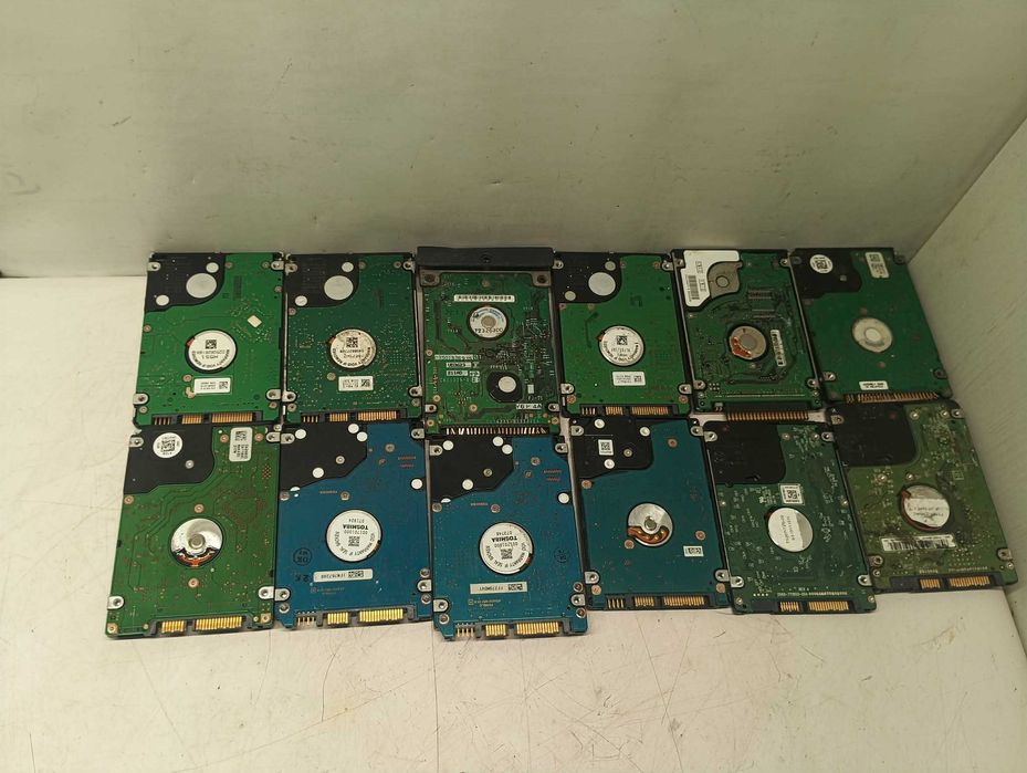 Dyski twarde z laptopów zestaw 12 szt