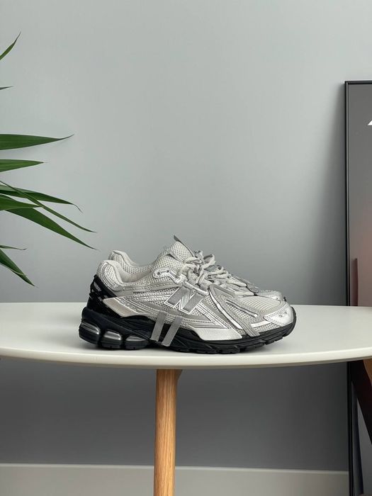 Кросівки Кроссовки New Balance 1906R Silver Black Кросовки демісезон