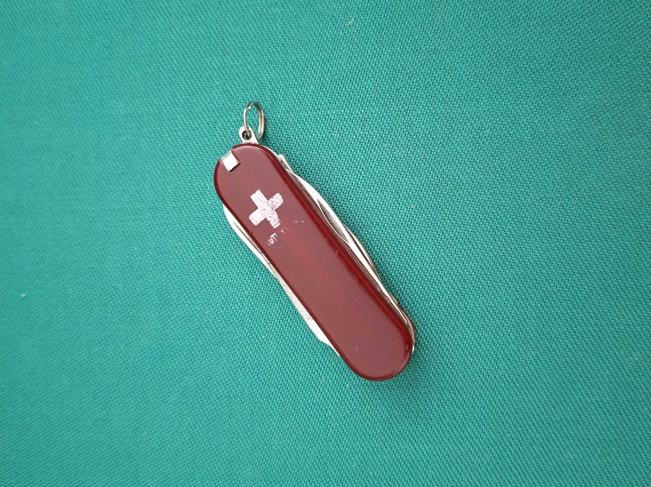 4 Canivetes Multifunções antigos