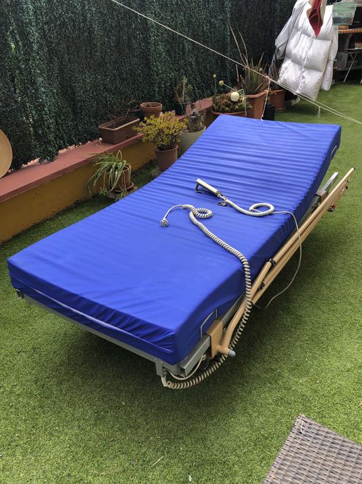 Cama Articulada (c/ Controlo) p/ Idoso64750792611203123