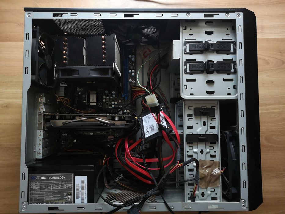 Komputer Stacjonarny AMD Phenom II X4 955 BE 8 GB RAM Radeon HD7850