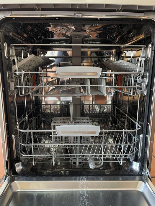 Máquina lavar louça Ariston Hotpoint