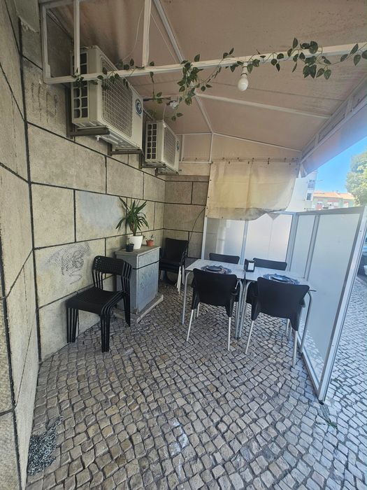 Cedência de restaurante equipado Amadora