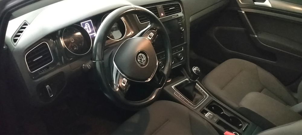 Wynajem aut na TAXI lub prywatnie