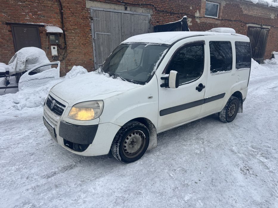 Авто в хорошому стані без вкладень сів в поїхав