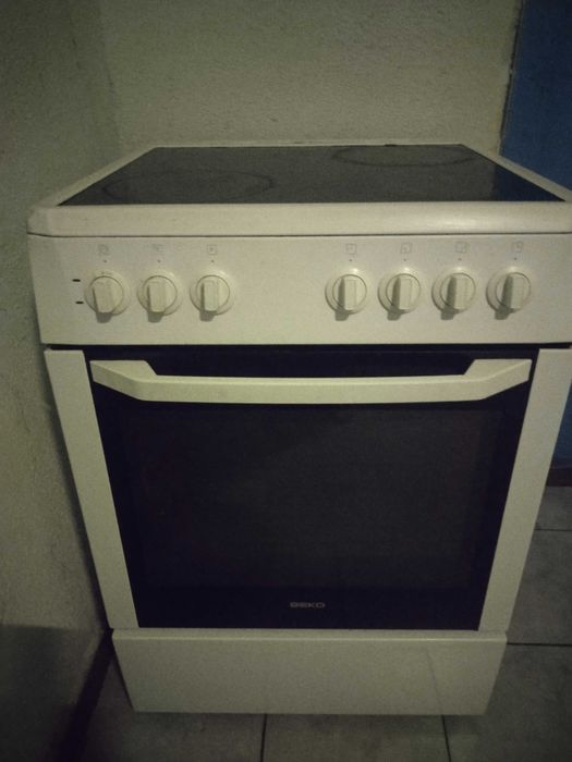 Б/у електро плита