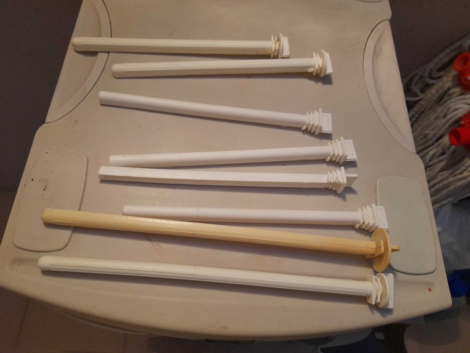 Poleiros de plástico para gaiolas de pássaros