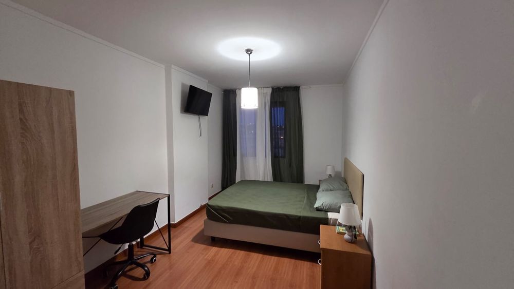 Quarto  confortável e espaçoso PARA CASAL  em Monte A