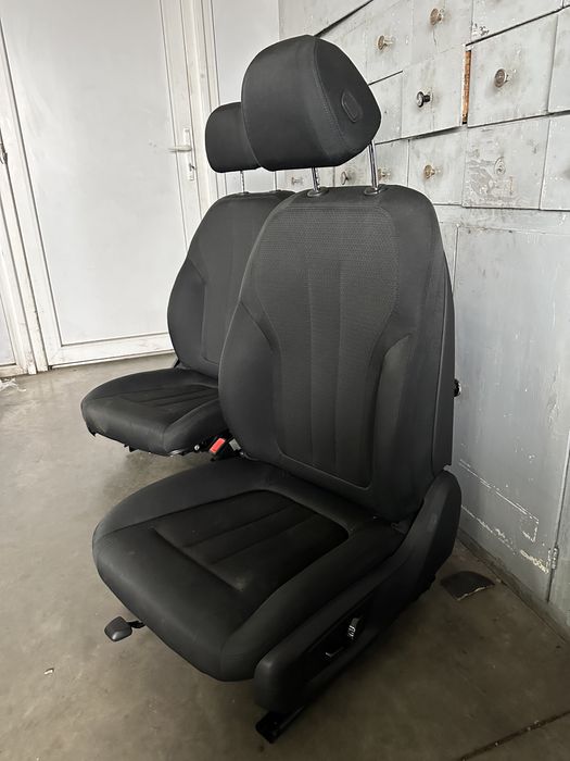 Сидіння BMW G30