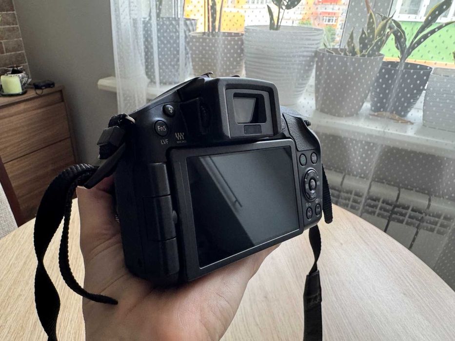 Panasonic Lumix DMC-G6