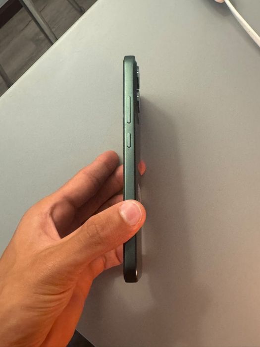 Oppo Reno 14 fs 5 g. 528 GB de armazenamento. Novo