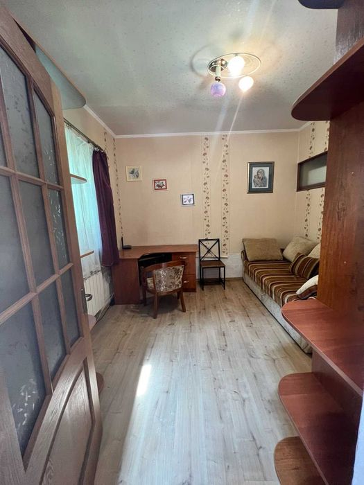 Пропозиція оренди окремостоячого особняку на вул. Зеленій