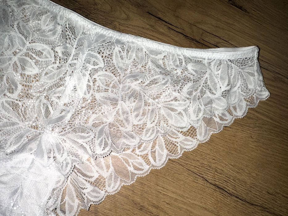 Primark koronkowe majtki S