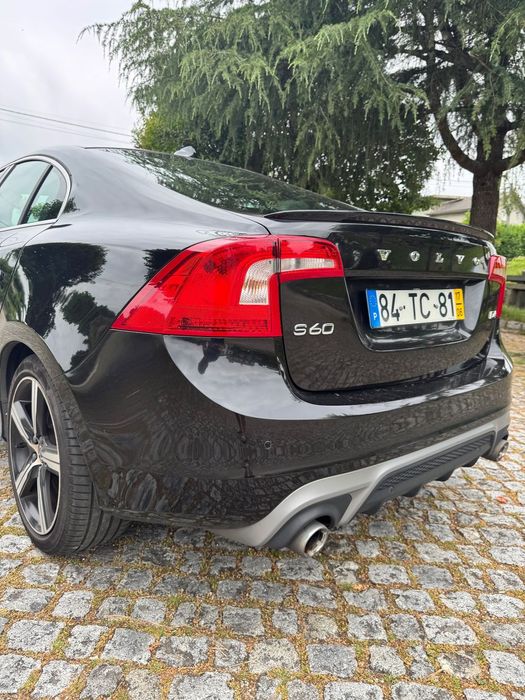 Volvo S60 2.0 D4 R-Design Geartronic