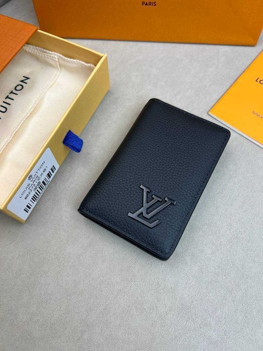 Кожаный кардхолдер Louis Vuitton визитница кошелек Луи Виттон k424