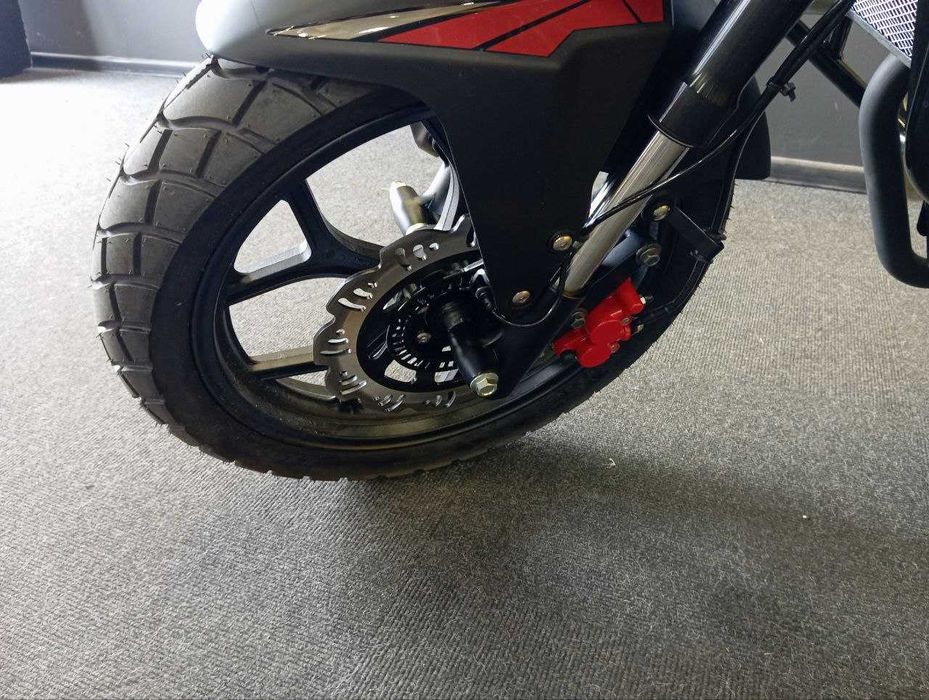 Мотоцикл SPARK SP300T-5