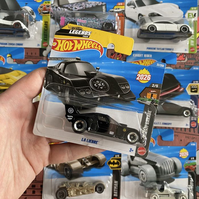 Колекційні машинки HOT WHEELS 2026 MAIN