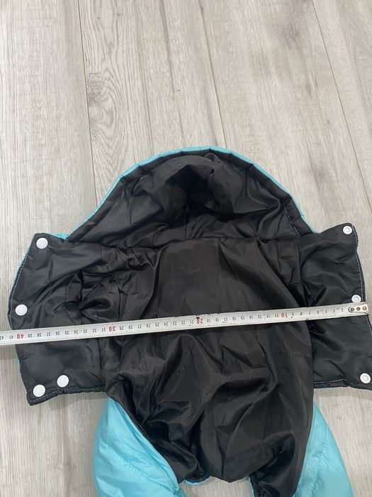 Zimowy płaszcz dla psa  z kapturem L