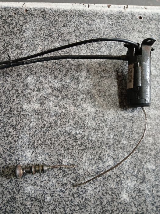 Suporte de pneu subselente  peugeot 307