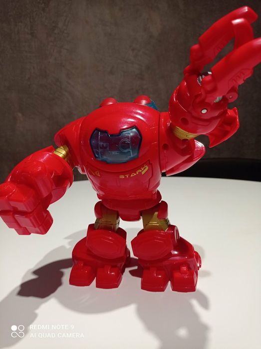 Продам набор Marvel Comics Hasbro!