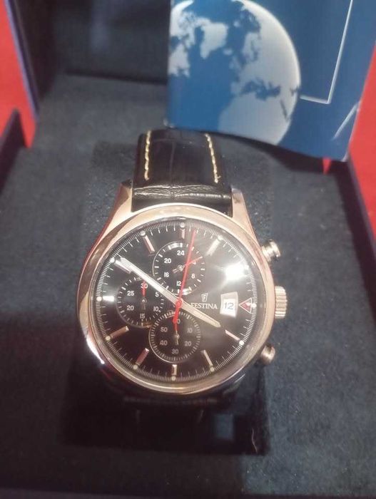 à venda:
relógio da marca FESTINA.