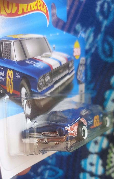 1063 Ford Galaxie hot wheels
