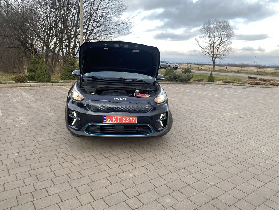 Kia niro EX 2022 рік (рест)
