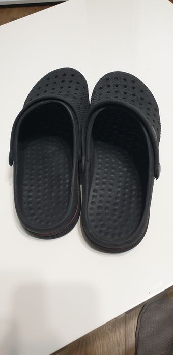 Kapcie z pianki, klapki 39