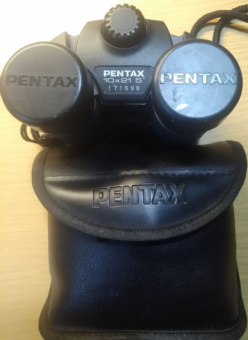 Binóculos Nikon e Pentax