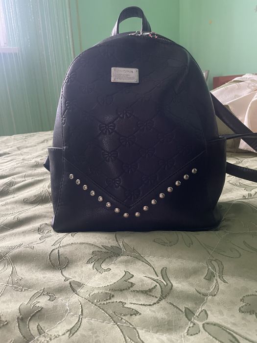 Жіночий   рюкзак.