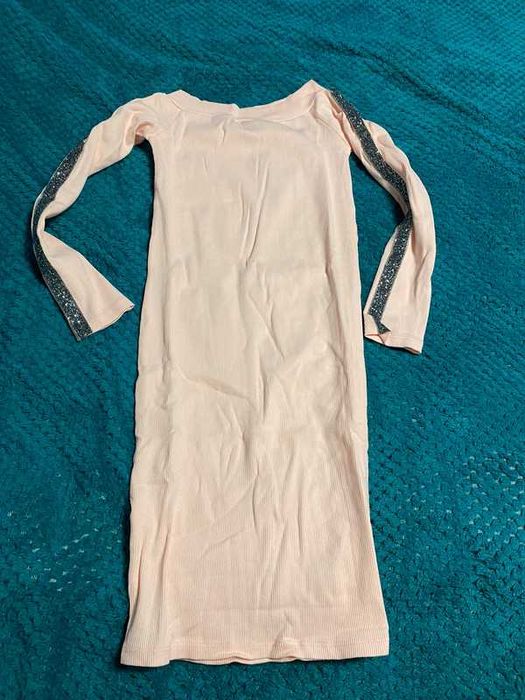 Sukienka ze srebrnym lampasem