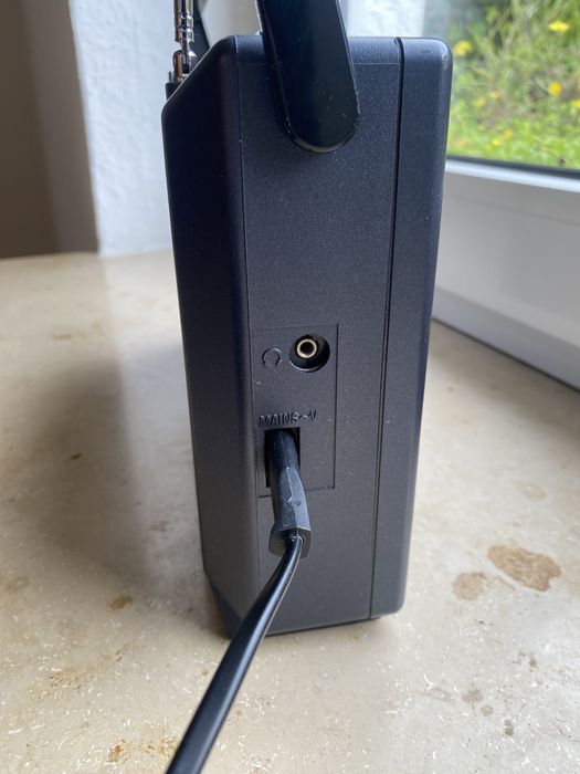 Радіоприймач Grundig