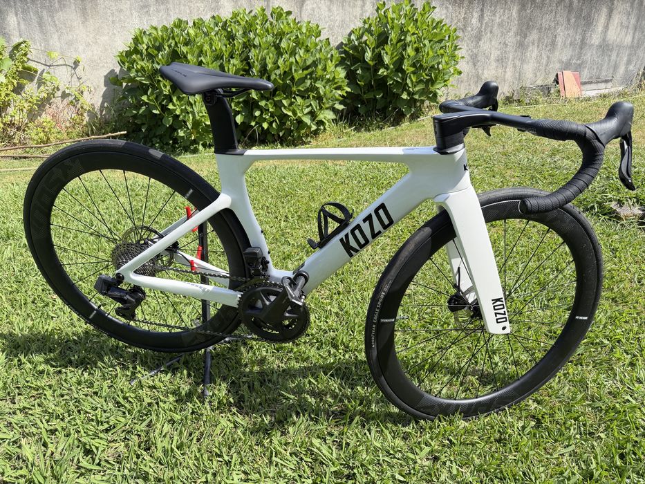 Bicicleta Carbono Estrada
