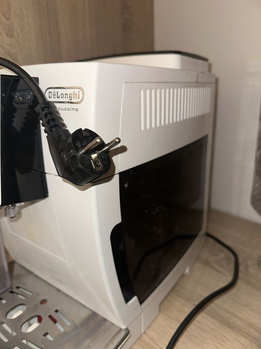 Кавомашина Delongi Cappuccino