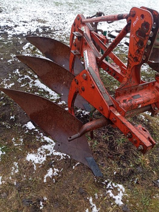 Продам плуги kverneland квернеланд 2,3 корпуса