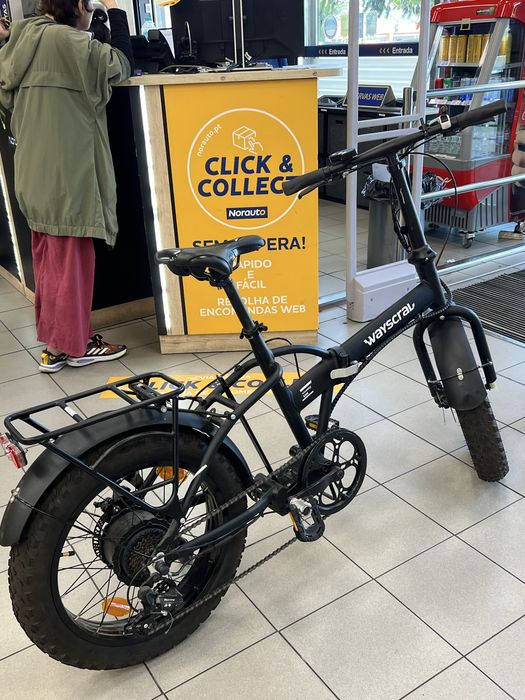 Bicicleta eletrica usada poucas vzs