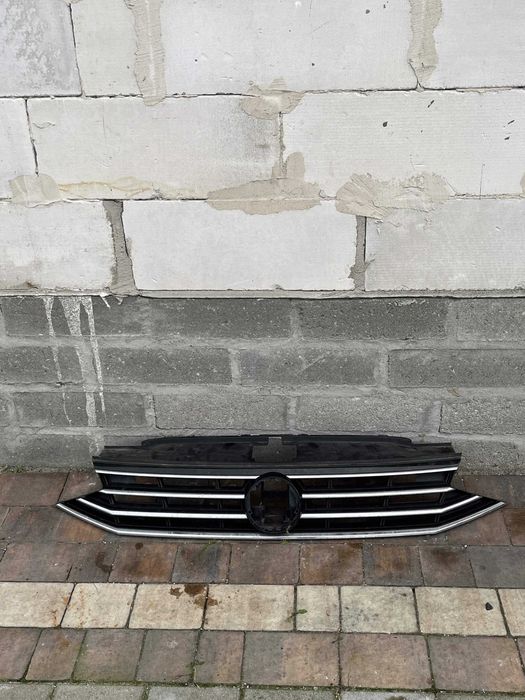 VW Passat B8 FL R-Line atrapa chłodnicy grill 3G0853653N