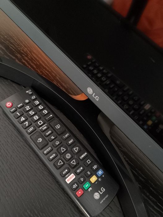 Televisão LG 24 polegadas