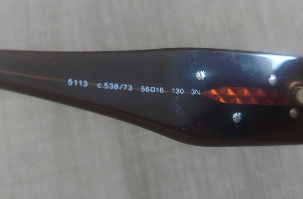 Óculos sol Chanel flor Camélia