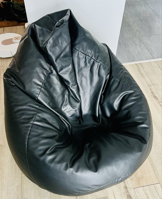 Pufa Worek Sako czarna skóra eko