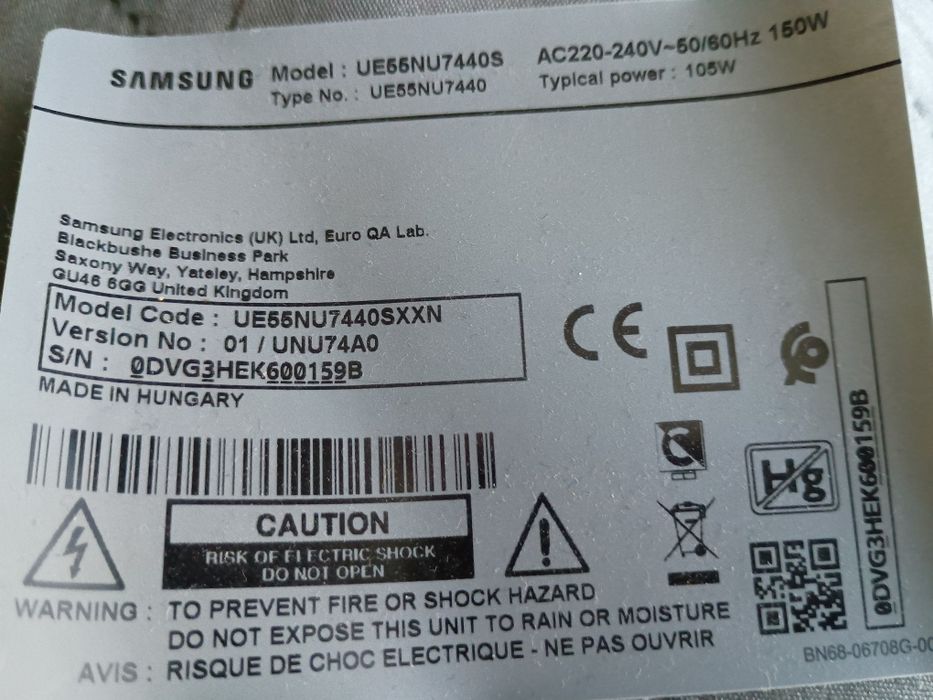 Płyta główna plus zasilanie telewizora Samsung model UE55NU7440